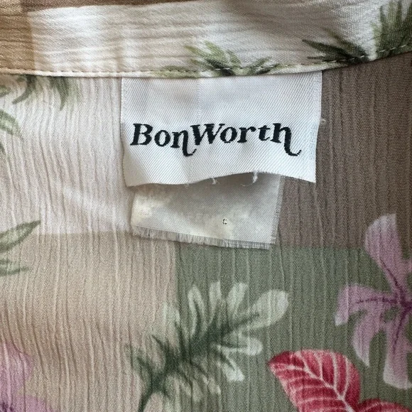 Hawaiian shirt - Picture 2 of 4